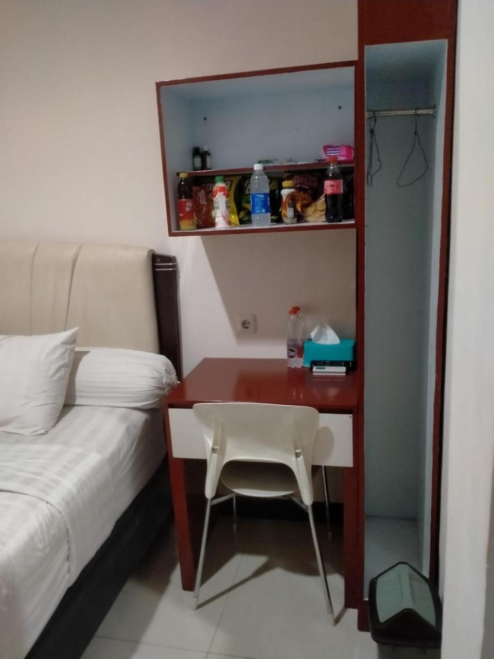 Dekost Madiun 호텔 외부 사진
